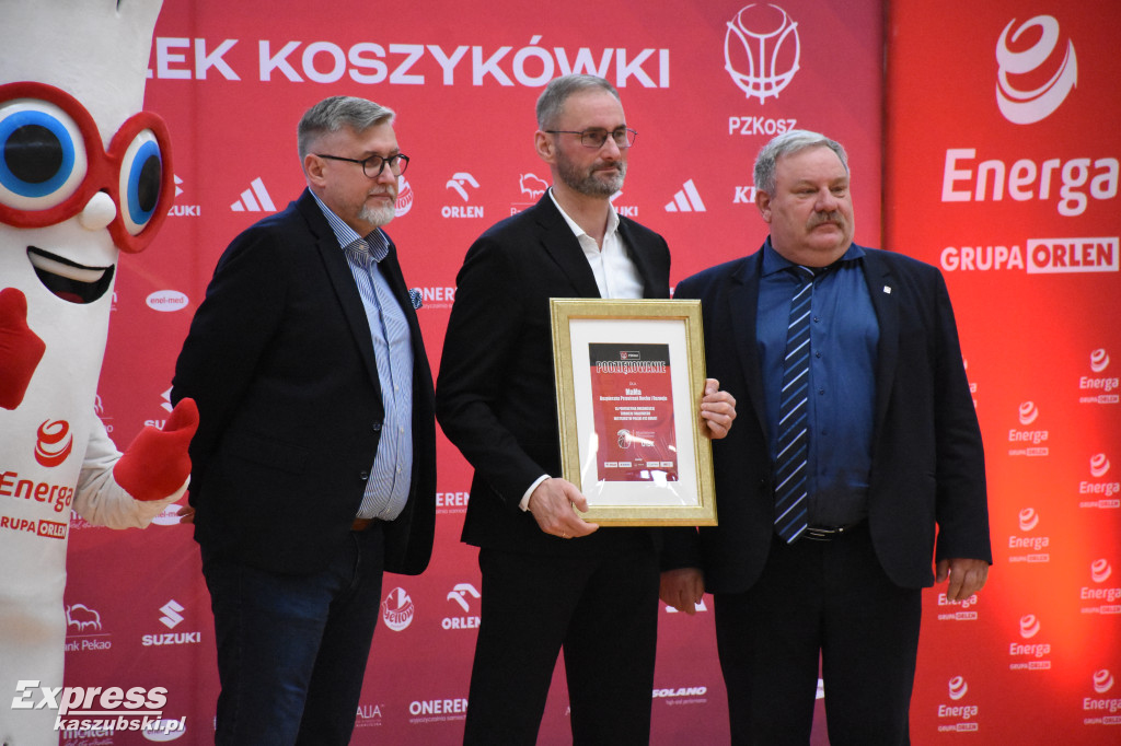 Finałowy Mecz turnieju U13 kobiet w Sierakowicach