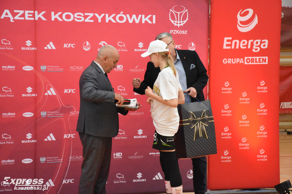 Finałowy Mecz turnieju U13 kobiet w Sierakowicach