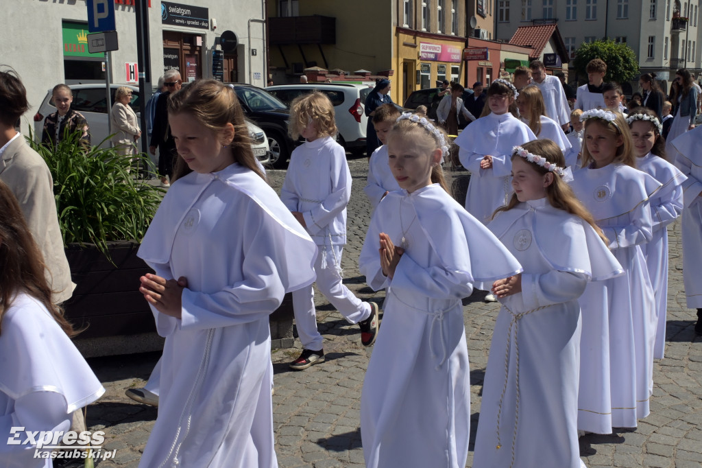 Procesja Bożego Ciała w parafii pw. św. Kazimierza w Kartuzach