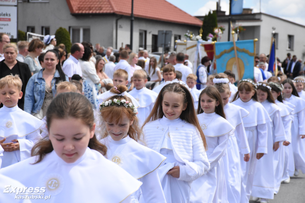 Procesja Bożego Ciała w Sierakowicach
