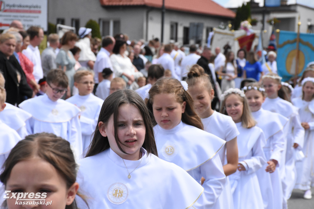Procesja Bożego Ciała w Sierakowicach