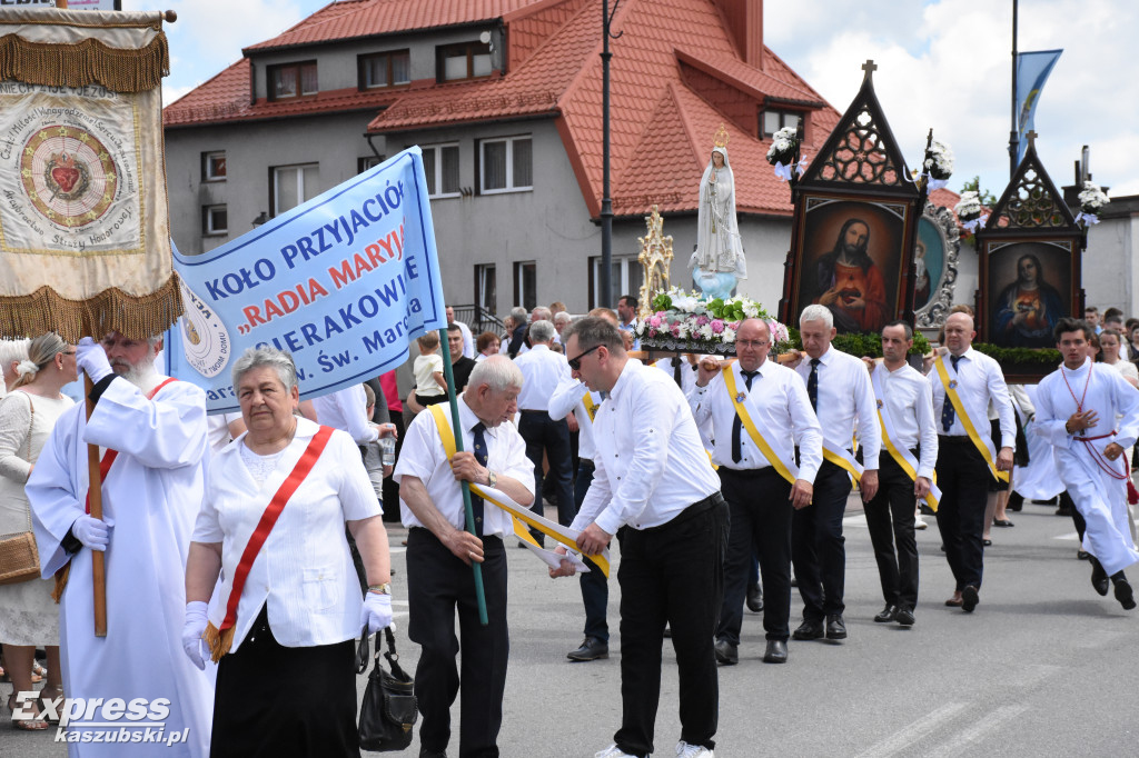 Procesja Bożego Ciała w Sierakowicach