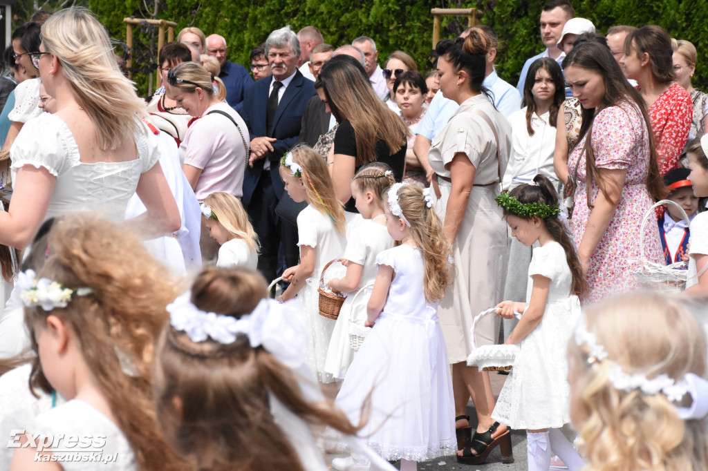 Procesja Bożego Ciała w Sierakowicach