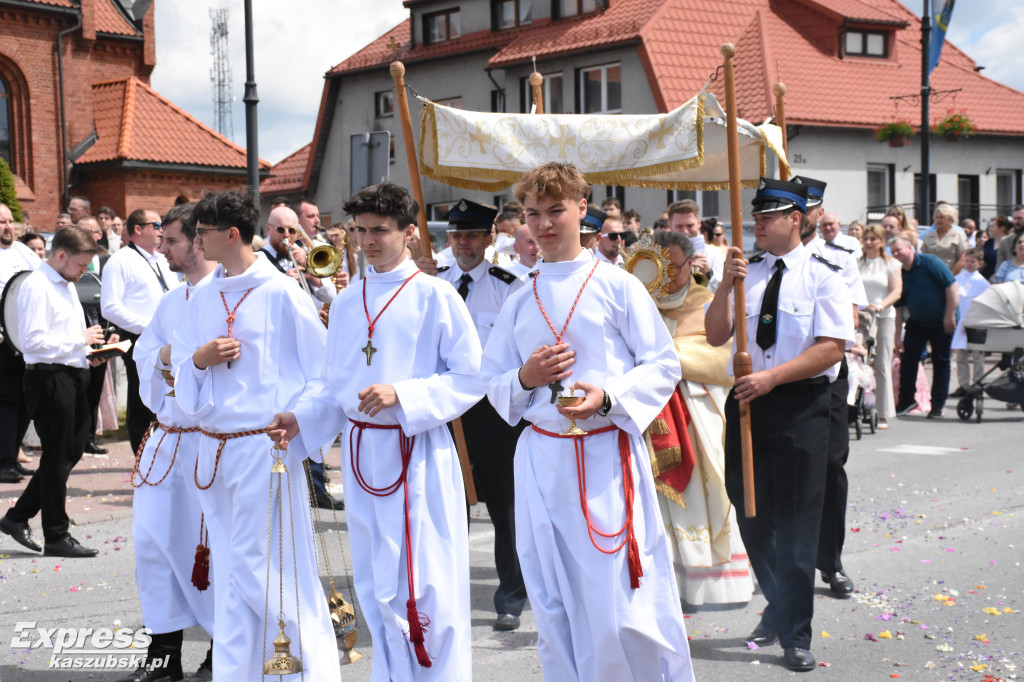 Procesja Bożego Ciała w Sierakowicach