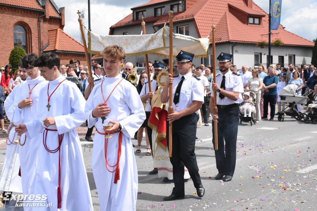 Procesja Bożego Ciała w Sierakowicach