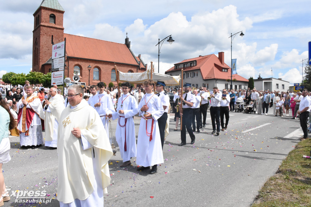 Procesja Bożego Ciała w Sierakowicach