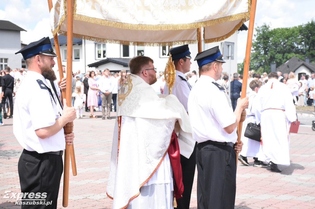 Procesja Bożego Ciała w Sierakowicach