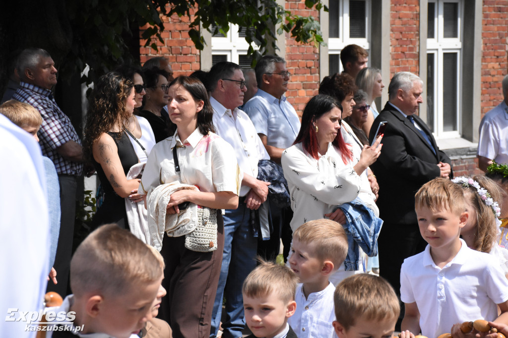 Procesja Bożego Ciała w Sierakowicach