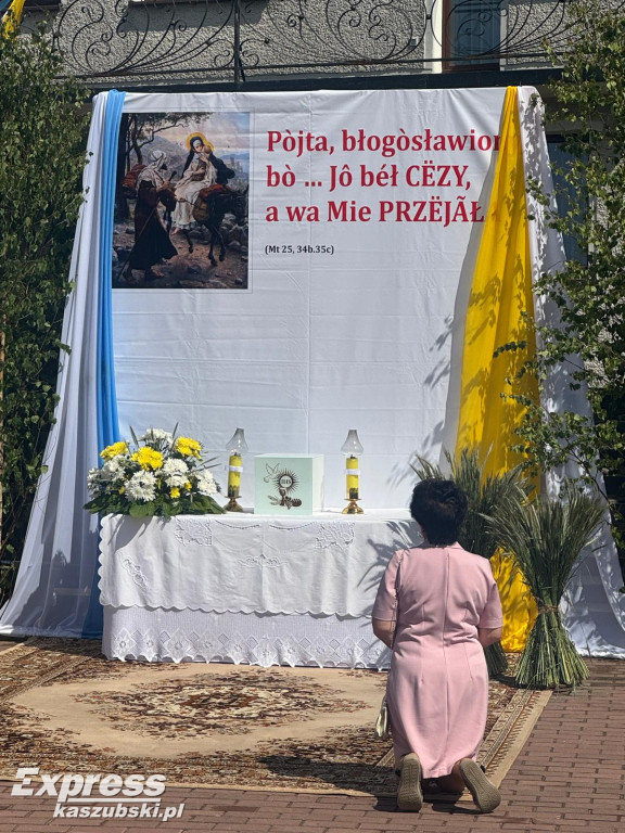 Procesja Bożego Ciała w Gowidlinie