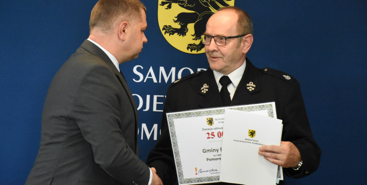Podpisano umowy na dofinansowanie sprzętu dla OSP