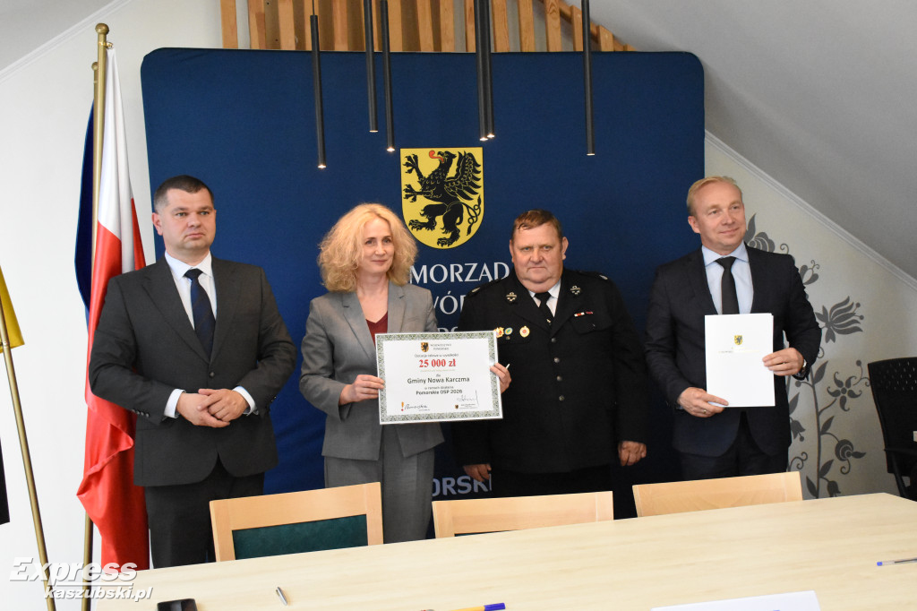 Podpisano umowy na dofinansowanie sprzętu dla OSP