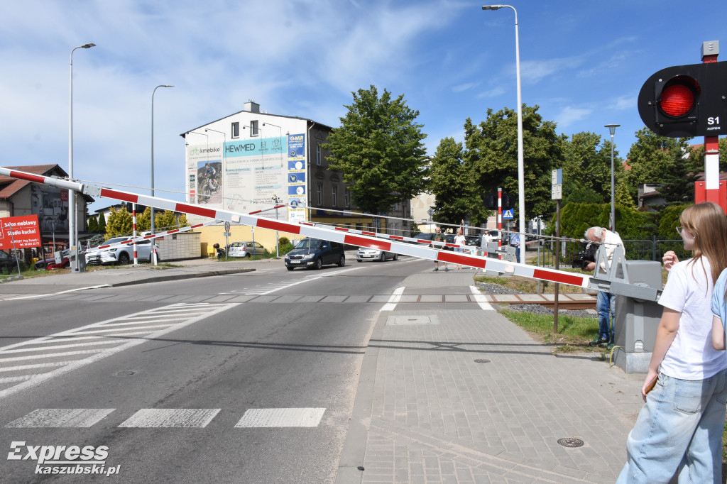 Przypominają o bezpieczeństwie na przejazdach kolejowych