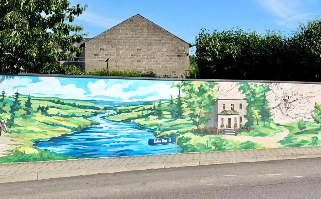 Mural w Tuchlinie w gm. Sierakowice
