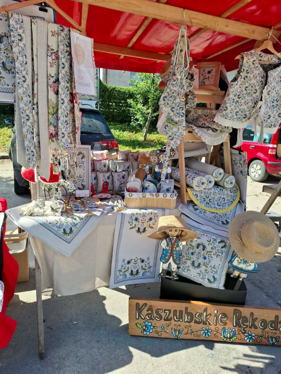 Czwartkowe Targowiska w Chmielnie