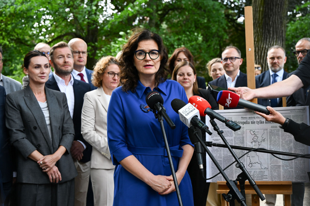 Radość samorządowców po podpisaniu ustawy metropolitalnej