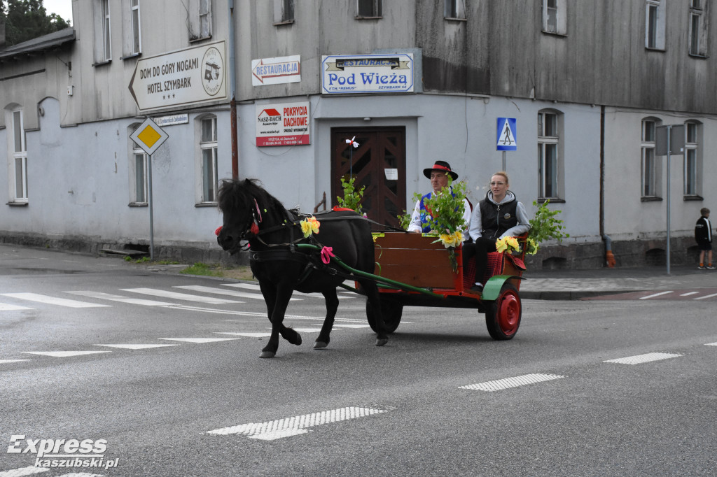 Wielka Parada Wozów i Bryczek w Szymbarku