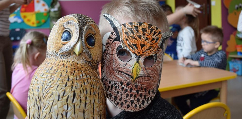 Przedszkolaki z gminy Stężyca bawiły się i poznawały zwyczaje sów