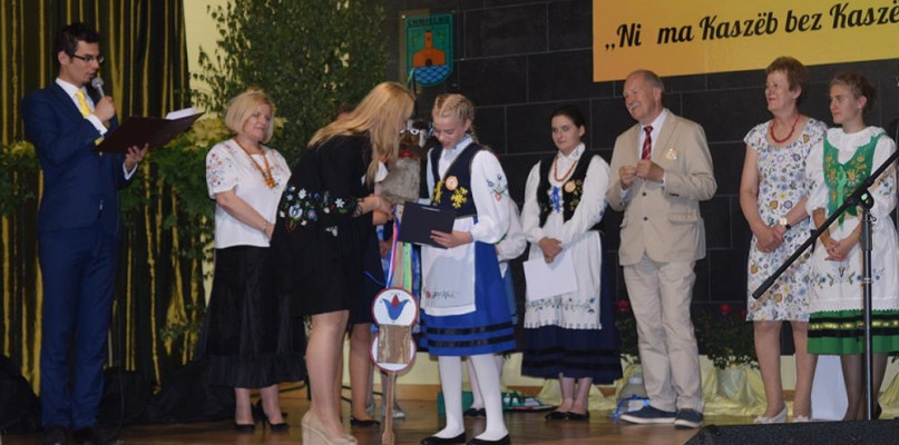 Chmielno. Rozstrzygnięto 45. wojewódzki konkurs recytatorski "Rodnô M?wa"
