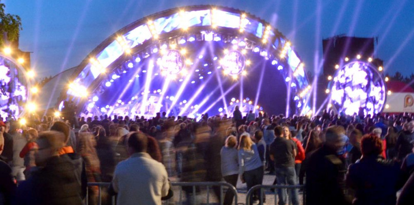 Stężyca. W sierpniu "Disco pod gwiazdami". Na żywo w Polsacie i Disco Polo Music