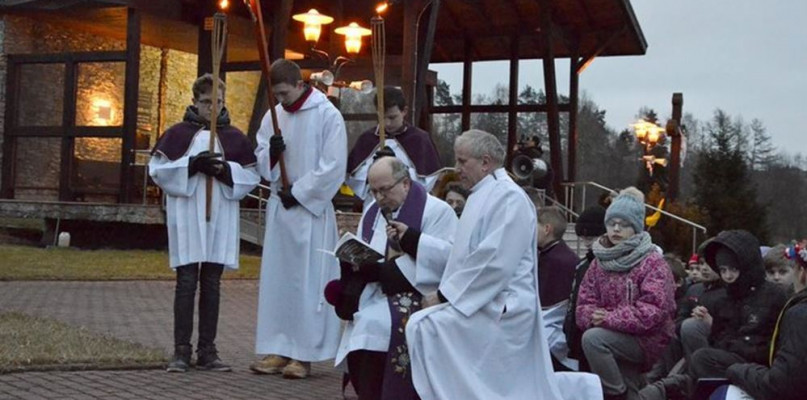 XIV Kaszubska Droga Krzyżowa w Sianowie