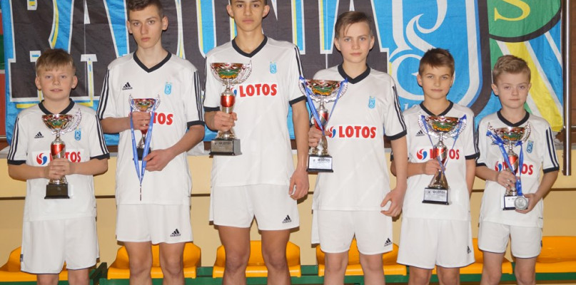 Zawodnicy Raduni Stężyca przywieźli sporo medali z Lotos Griffin Cup
