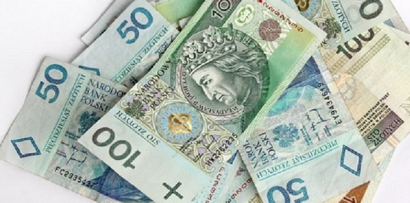 Kredyty gotówkowe w sieci - jakie oferty znajdziemy? 