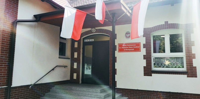fot. Facebook/Szkoła w Niestępowie