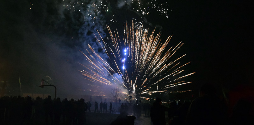 Kartuzy. Zabawa sylwestrowa w Parku Solidarności