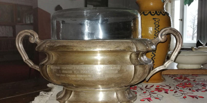 Waza starosty kartuskiego "wędrowała" po całym kraju. Jak trafiła do Kartuz? 