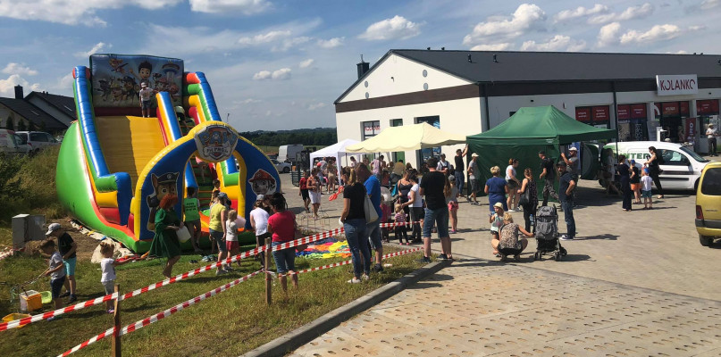  Stara Maszyna. Otwarcie sklepu Kolanko za nami, ale promocje trwają