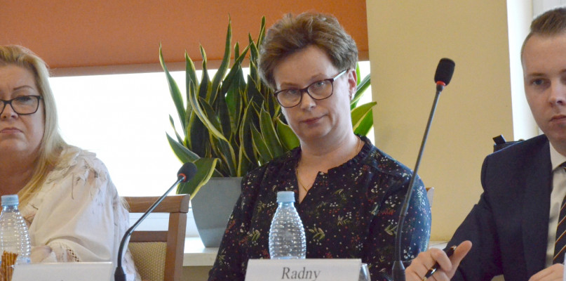 Przewodnicząca gminnej komisji rewizyjnej Mirosława Bobkowska. fot.W.Drewka