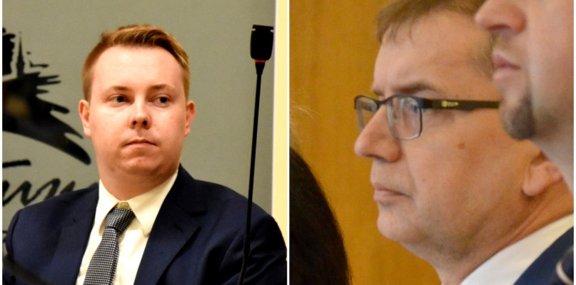 Radny Tyberiusz Kriger (z lewej) i radny Mirosław Paczoska. fot.W.D.