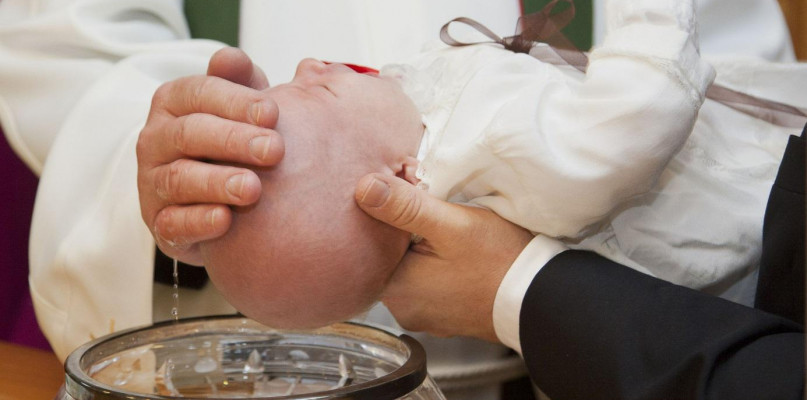 Organizacja chrzcin - jak je zaplanować i o czym trzeba pamiętać?