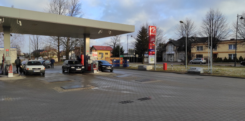 Na stacjach benzynowych już bez tłoku. To była bezsensowna panika?