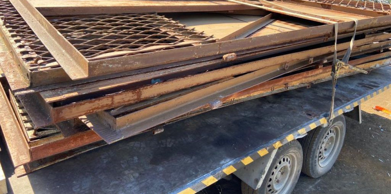 Sierakowice. Złomiarze nie zdążyli się nacieszyć łupem. Grozi im więzienie