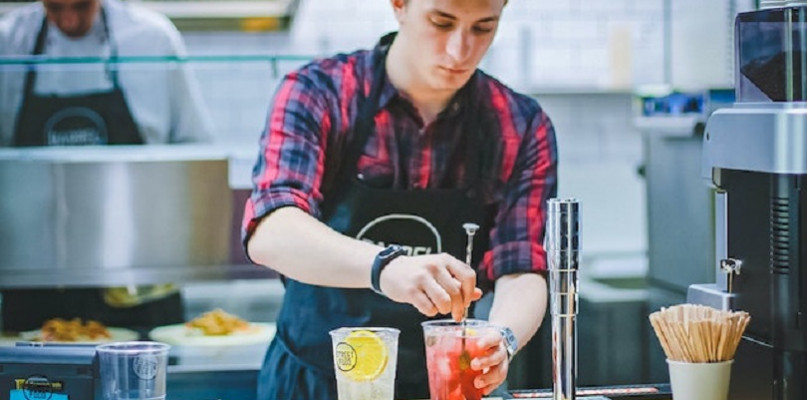 Poszukujesz nowych zleceń? A może szukasz specjalisty do pracy? Sprawdź portal Zle