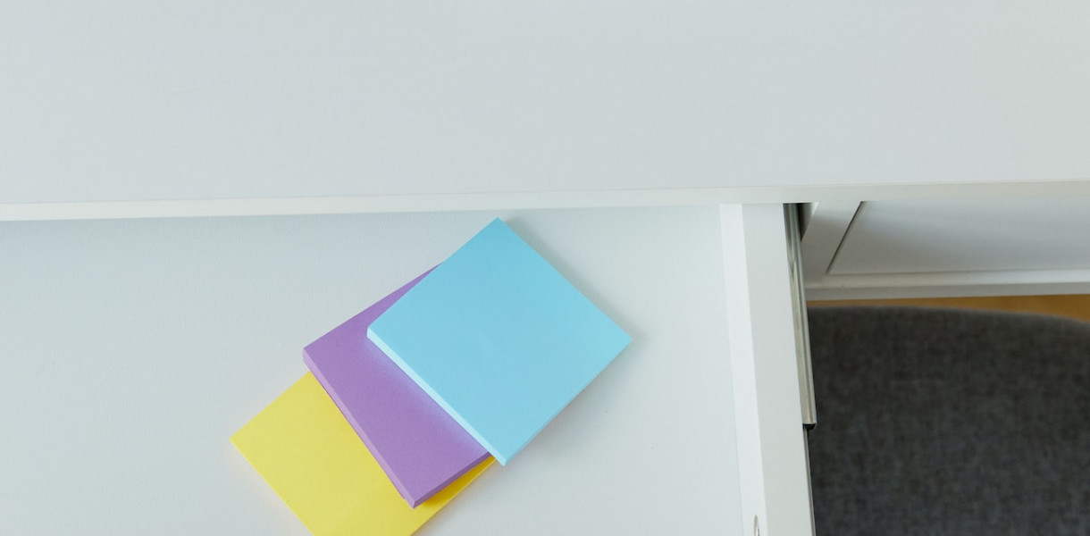 Jakie są najlepsze prowadnice do szuflad?