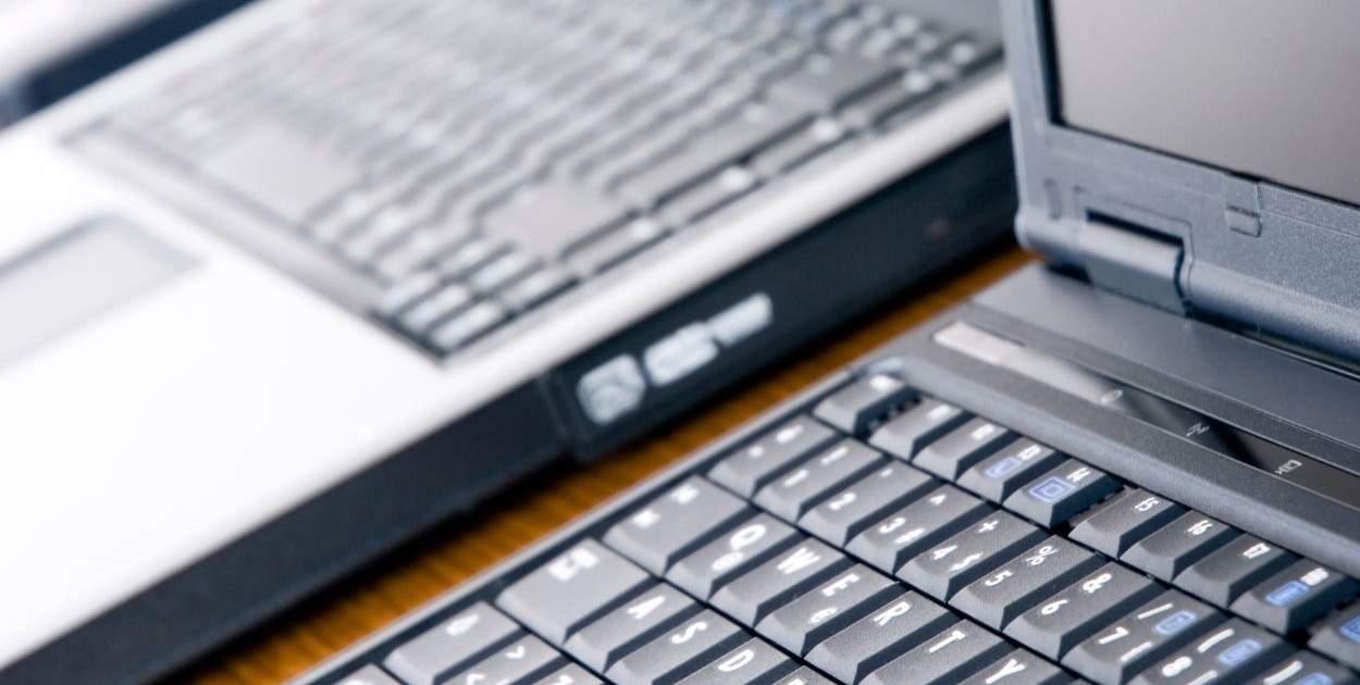 Jakiego laptopa dostaną czwartoklasiści? Jest lista możliwych modeli