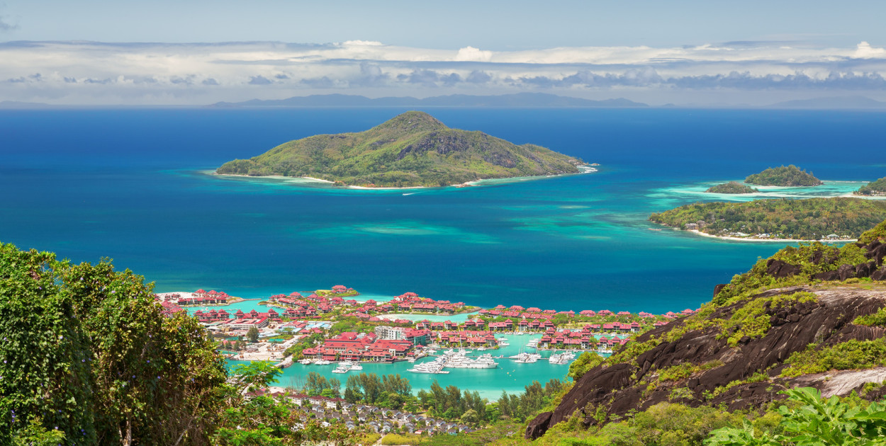 Kiedy najlepiej lecieć na Seszele?