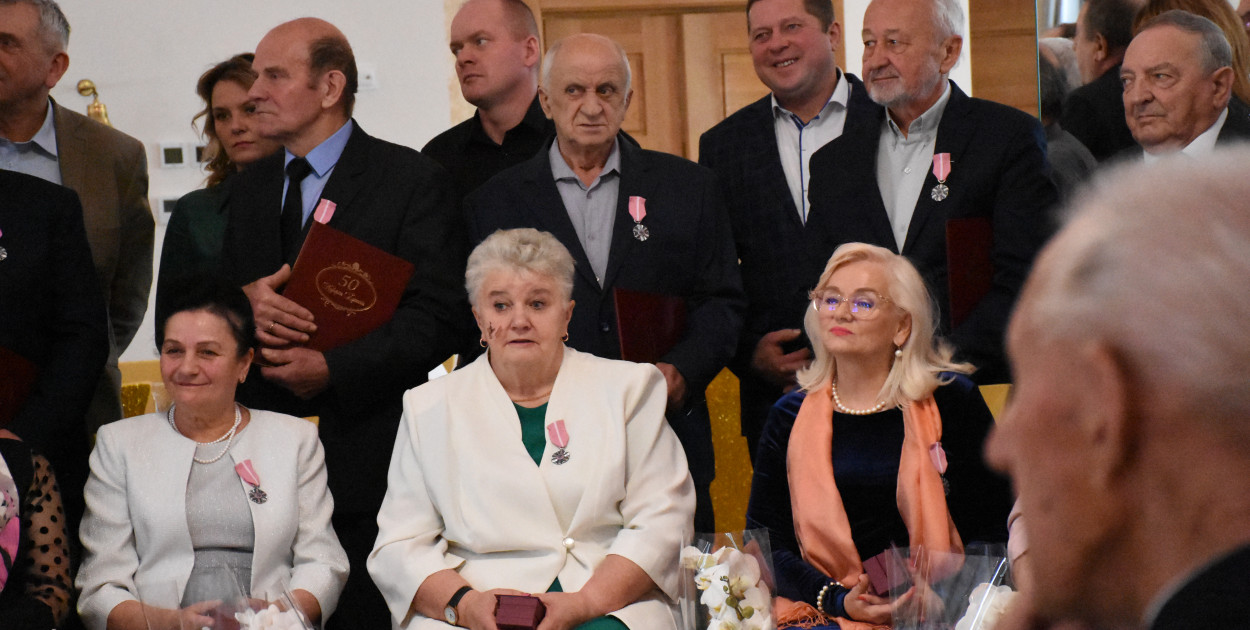 Stężyca. Życzenia, medale i upominki dla par z najdłuższym stażem małżeńskim