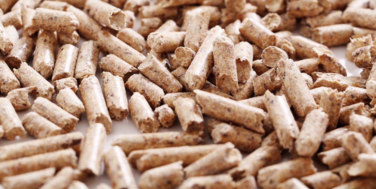 Zalety korzystania z pelletu drzewnego