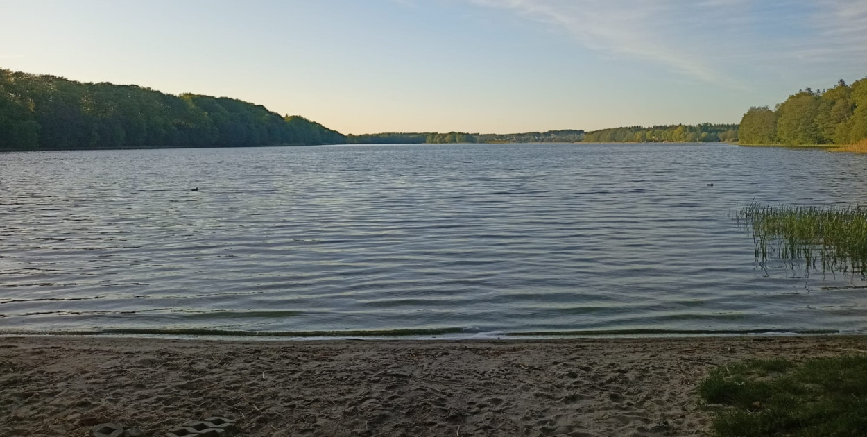 "Martwa" uchwała o Jez. Tuchomskim. Jednak wprowadzą strefę ciszy?