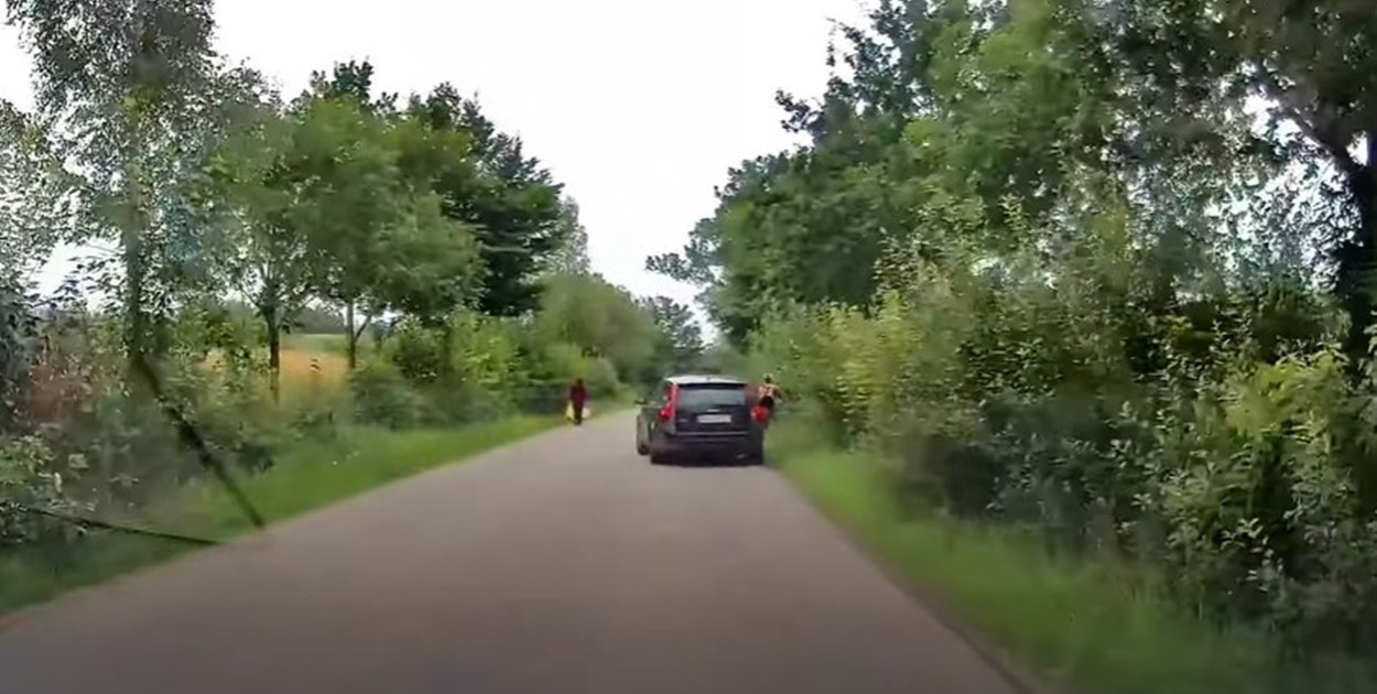 fot.screen/yt/https://www.youtube.com/watch?v=cgDn5VGewvU&t=10s