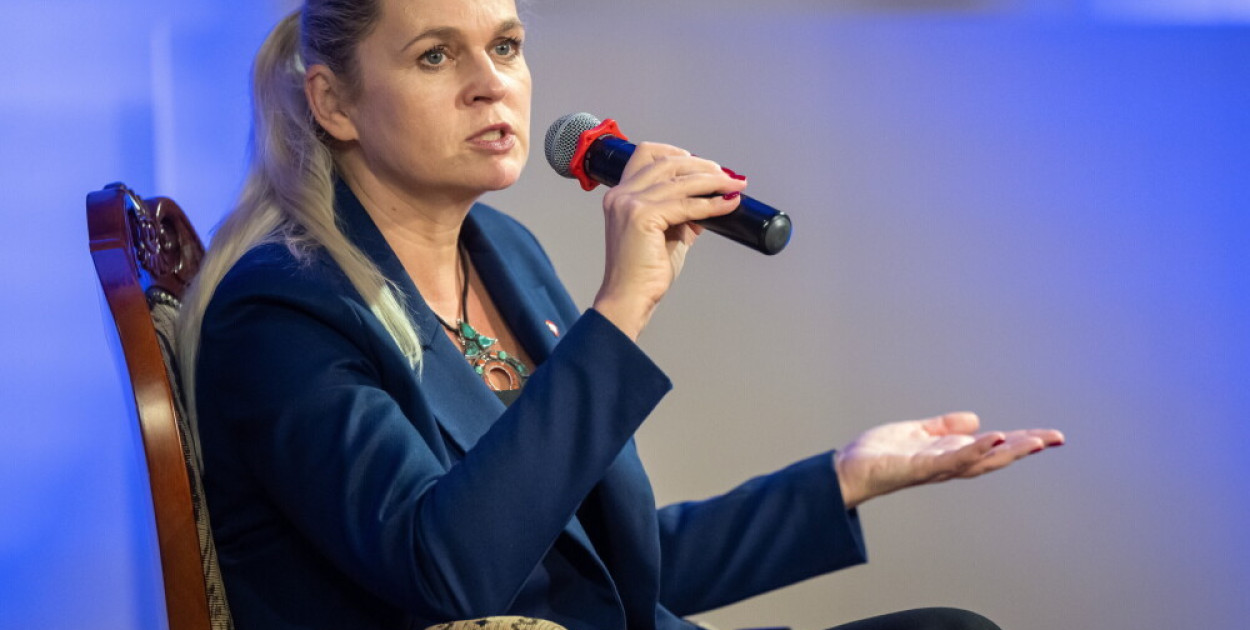 Nowacka odpowiada biskupom ws. edukacji zdrowotnej