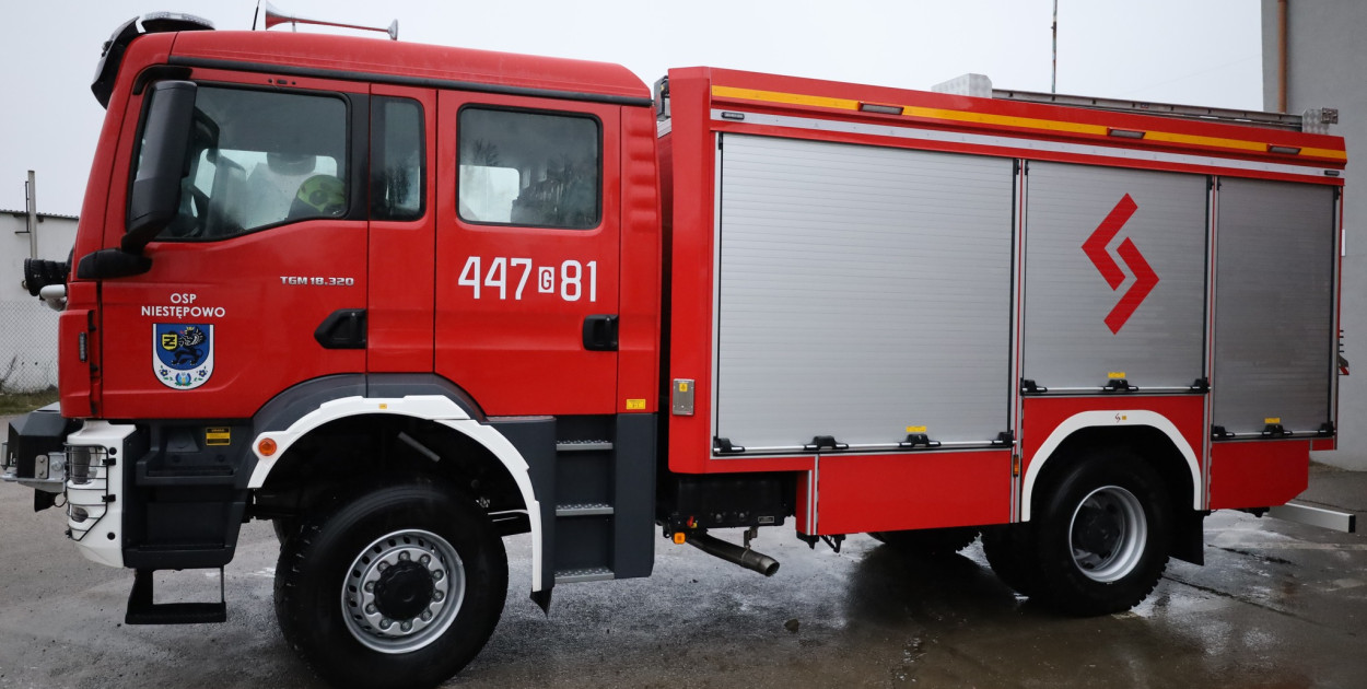 OSP w Niestępowie ma nowy samochód ratowniczo-gaśniczy