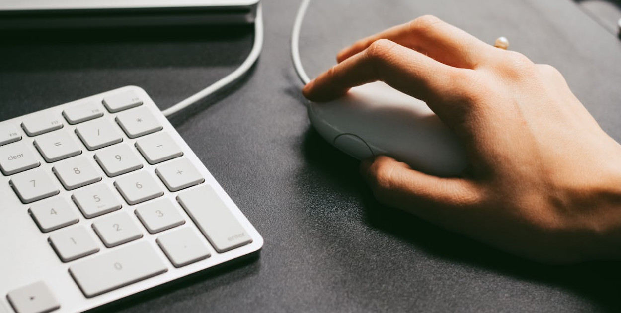 Czy myszka ma wpływ na jakość naszej pracy? Sprawdziliśmy