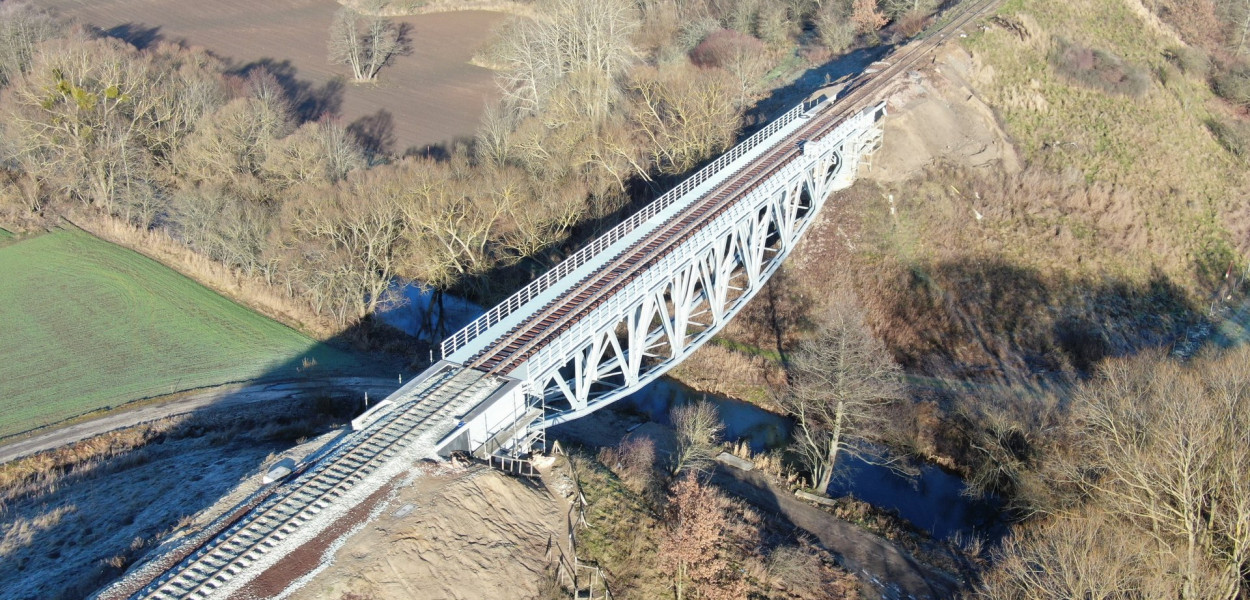 Zakończono remont mostu kolejowego w Niestępowie. Zobacz zdjęcia! - 43714