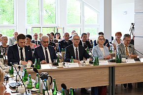 Pierwsza sesja Rady Powiatu Kartuskiego-28781