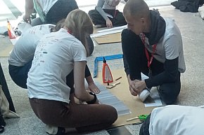 Uczniowie ZST w Kartuzach w konkursie konstruktorskim-29796