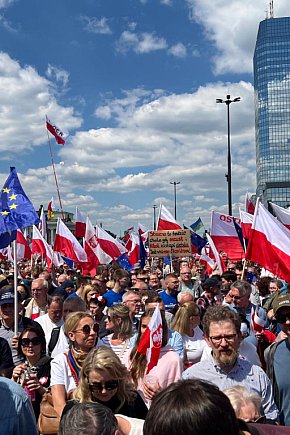 Marsz poparcia Rafała Trzaskowskiego w Warszawie-29820